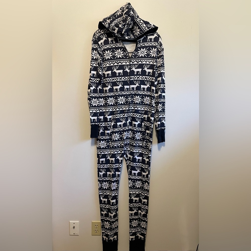 LAZY ONE - one piece hooded pyjamas
